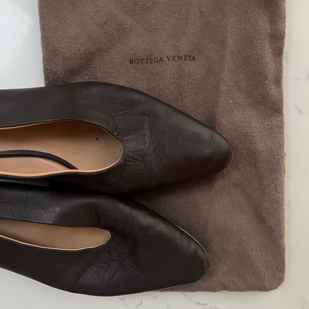 Bottega Veneta Dark Brown Leather Flats